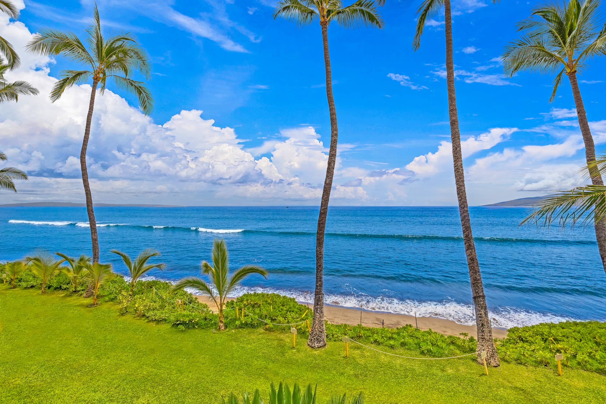 Townhouse in Lahaina · ★4.33 · 3 bedrooms · 4 beds · 2.5 baths - Image 30