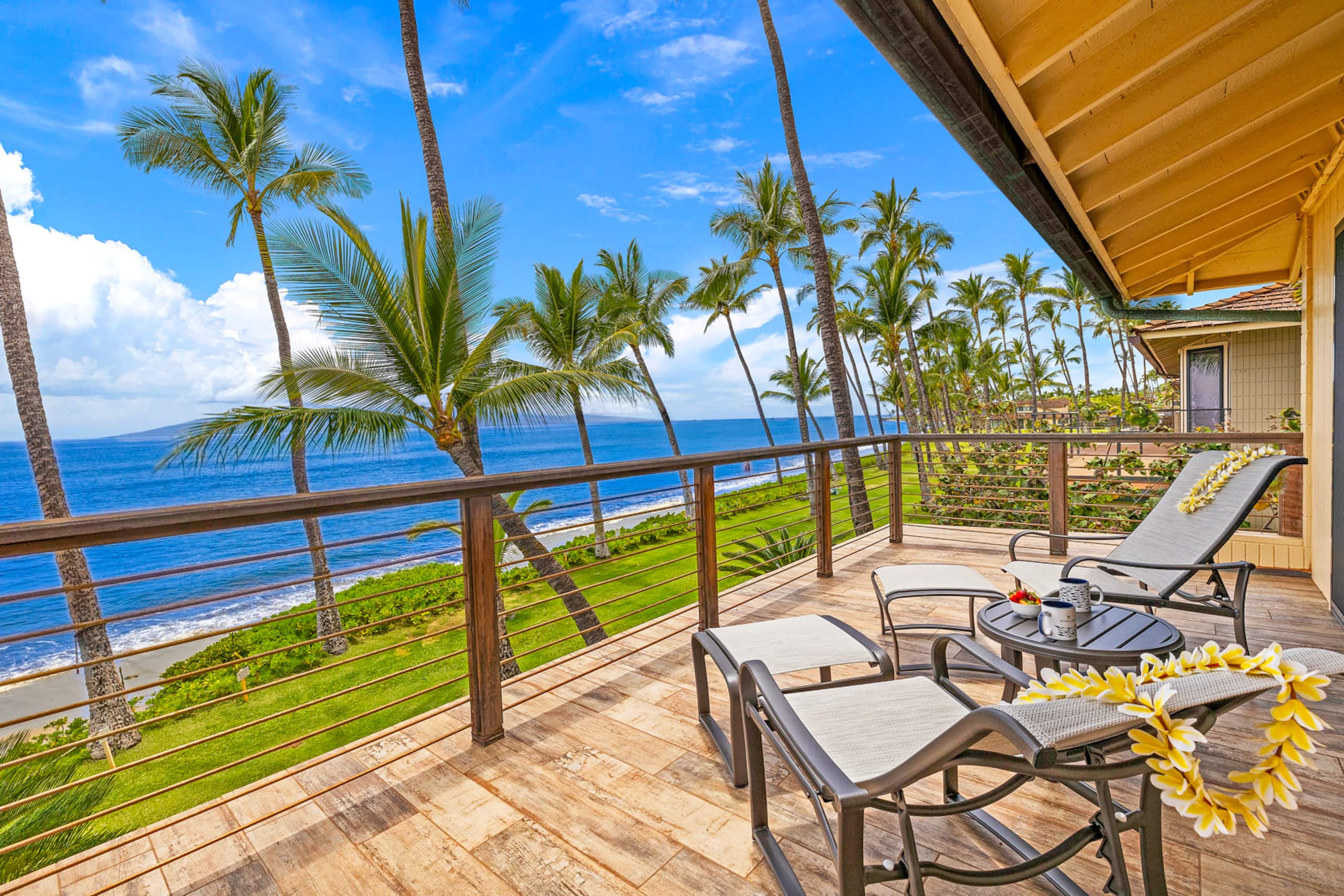 Townhouse in Lahaina · ★4.33 · 3 bedrooms · 4 beds · 2.5 baths - Image 7
