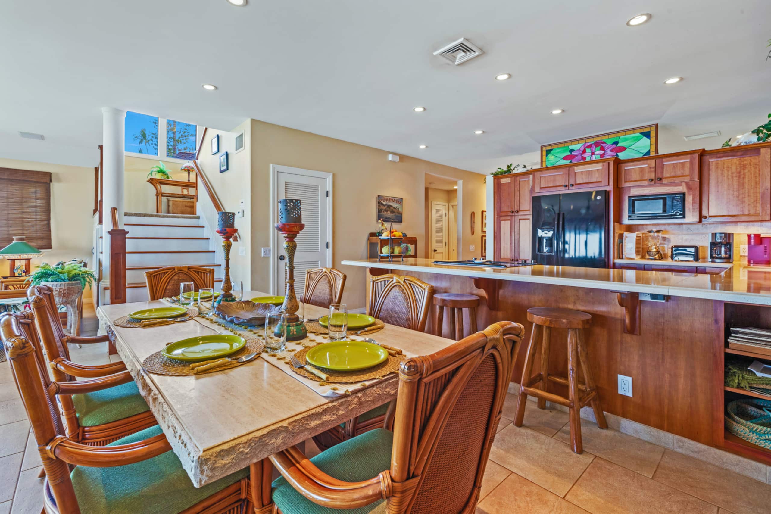Townhouse in Lahaina · ★4.6 · 4 bedrooms · 5 beds · 3.5 baths - Image 18