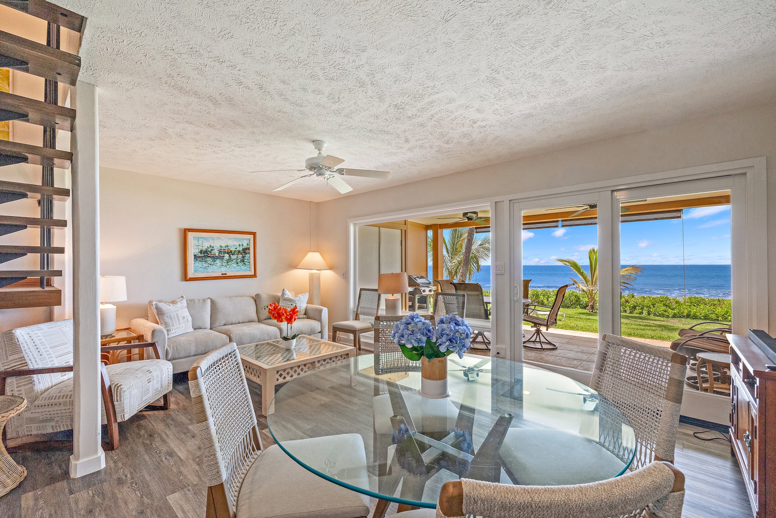 Townhouse in Lahaina · ★4.75 · 2 bedrooms · 3 beds · 2.5 baths - Image 37