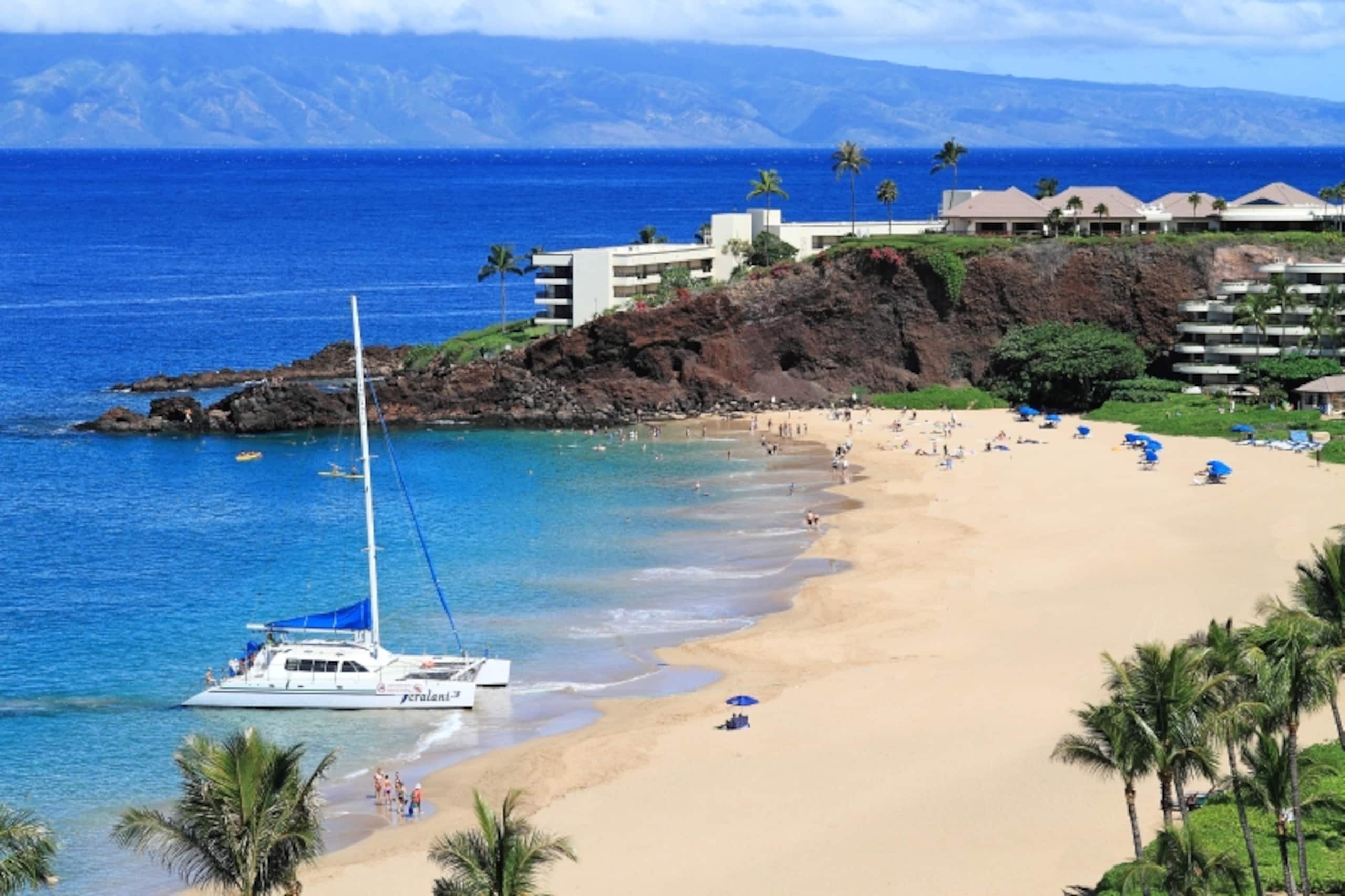 Condo in Lahaina · ★4.82 · Studio · 1 bed · No bathroom - Image 12