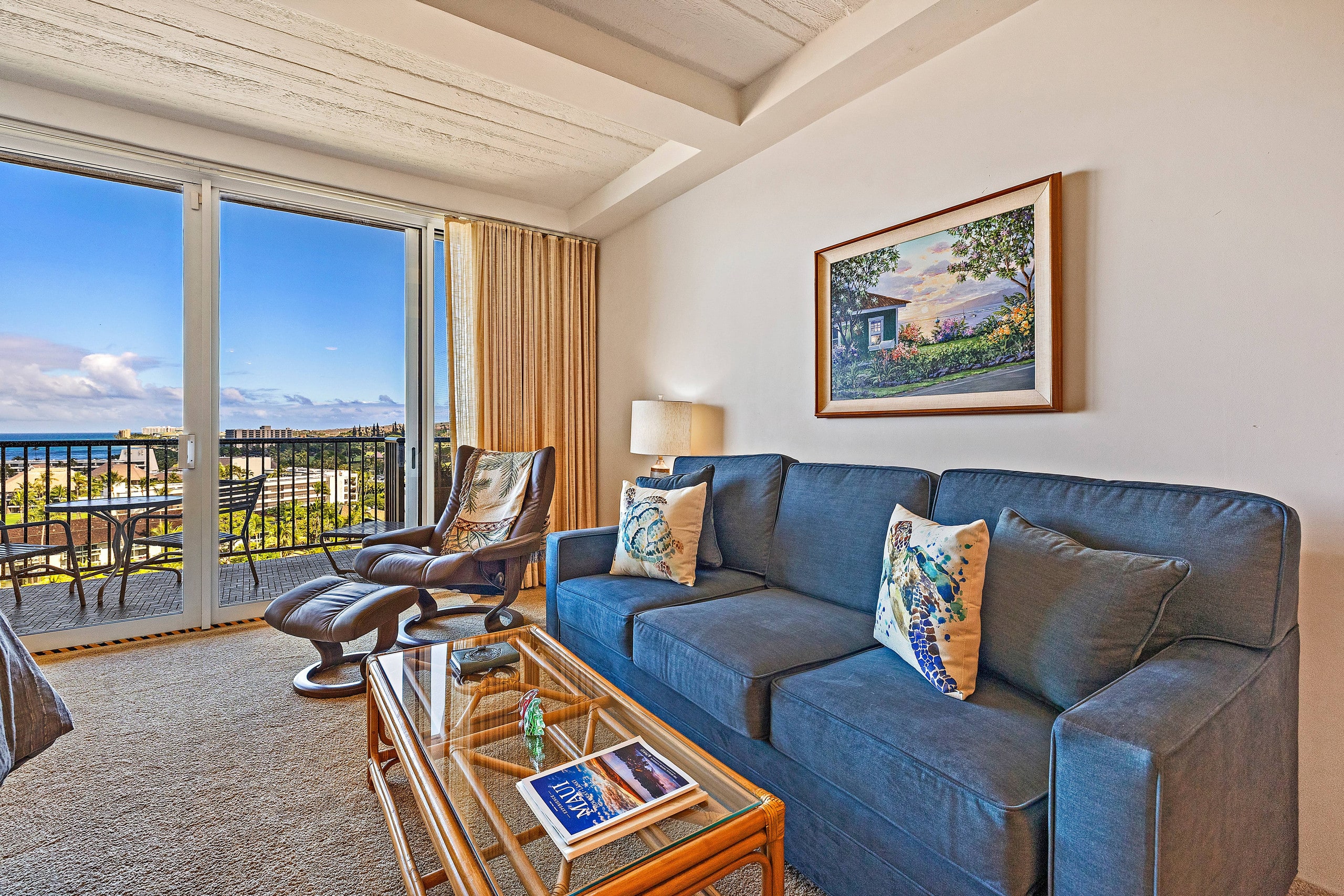Condo in Lahaina · ★4.82 · Studio · 1 bed · No bathroom - Image 32