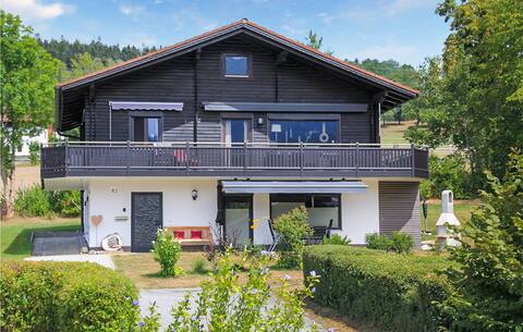 2 bedroom cozy apartment in Arrach