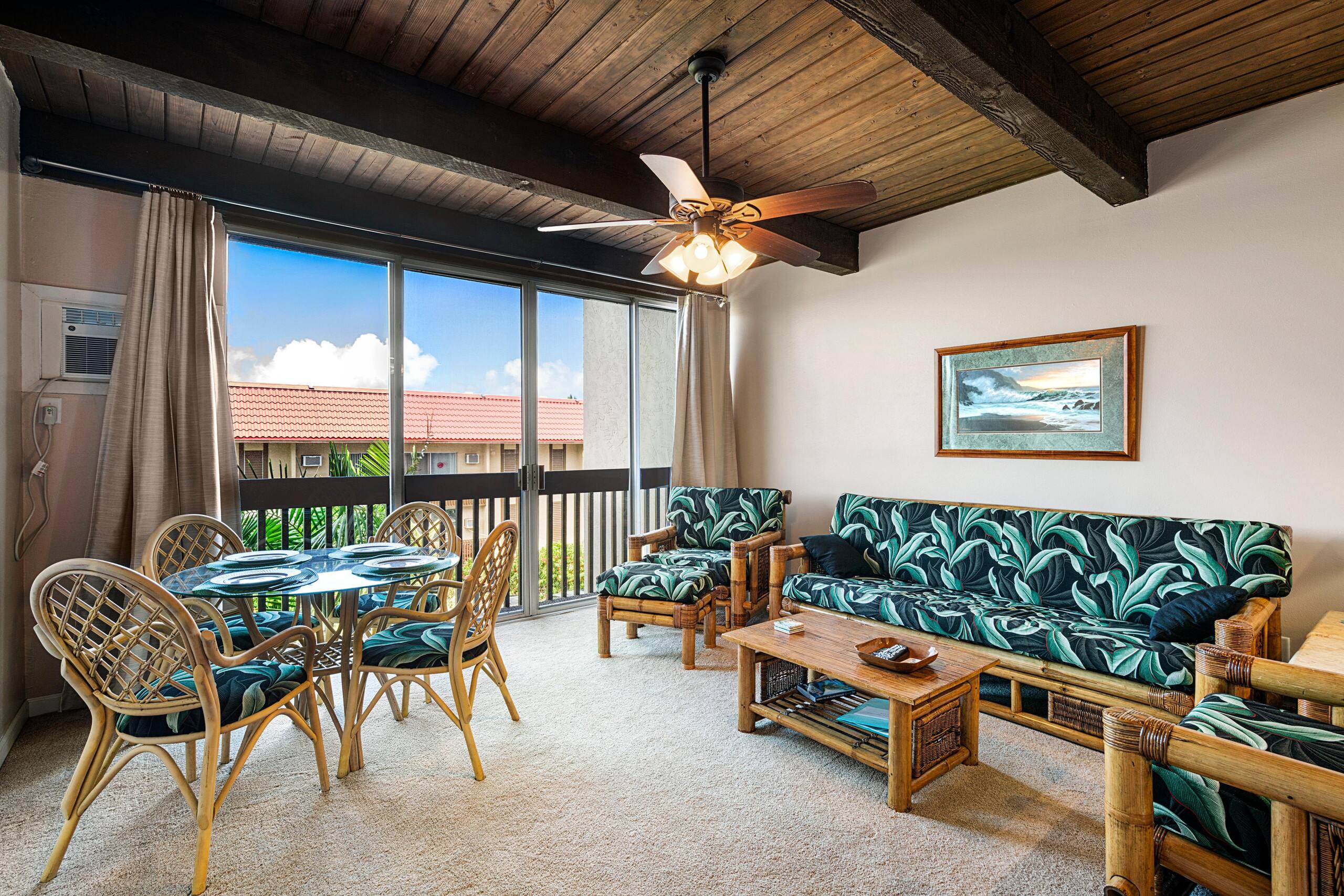Kona Mansions#229 Top Floor, 2 story Unit w/Ocean - Image 9