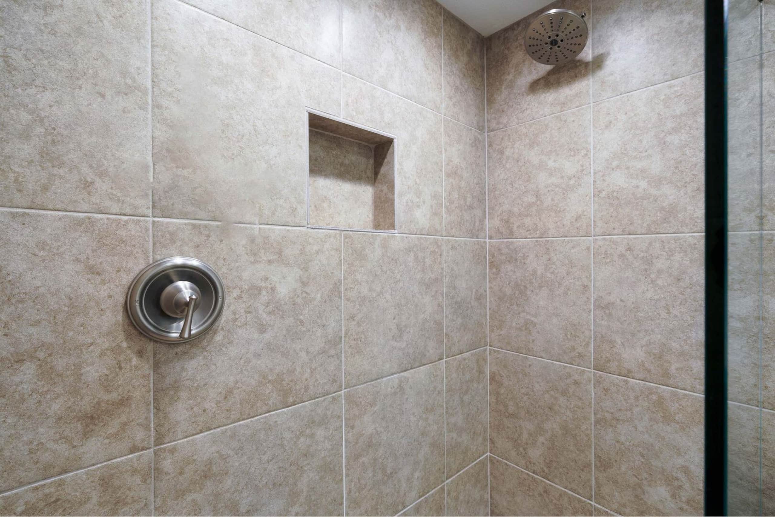Condo in Kihei · ★4.93 · 1 bedroom · 2 beds · 2 private baths - Image 31