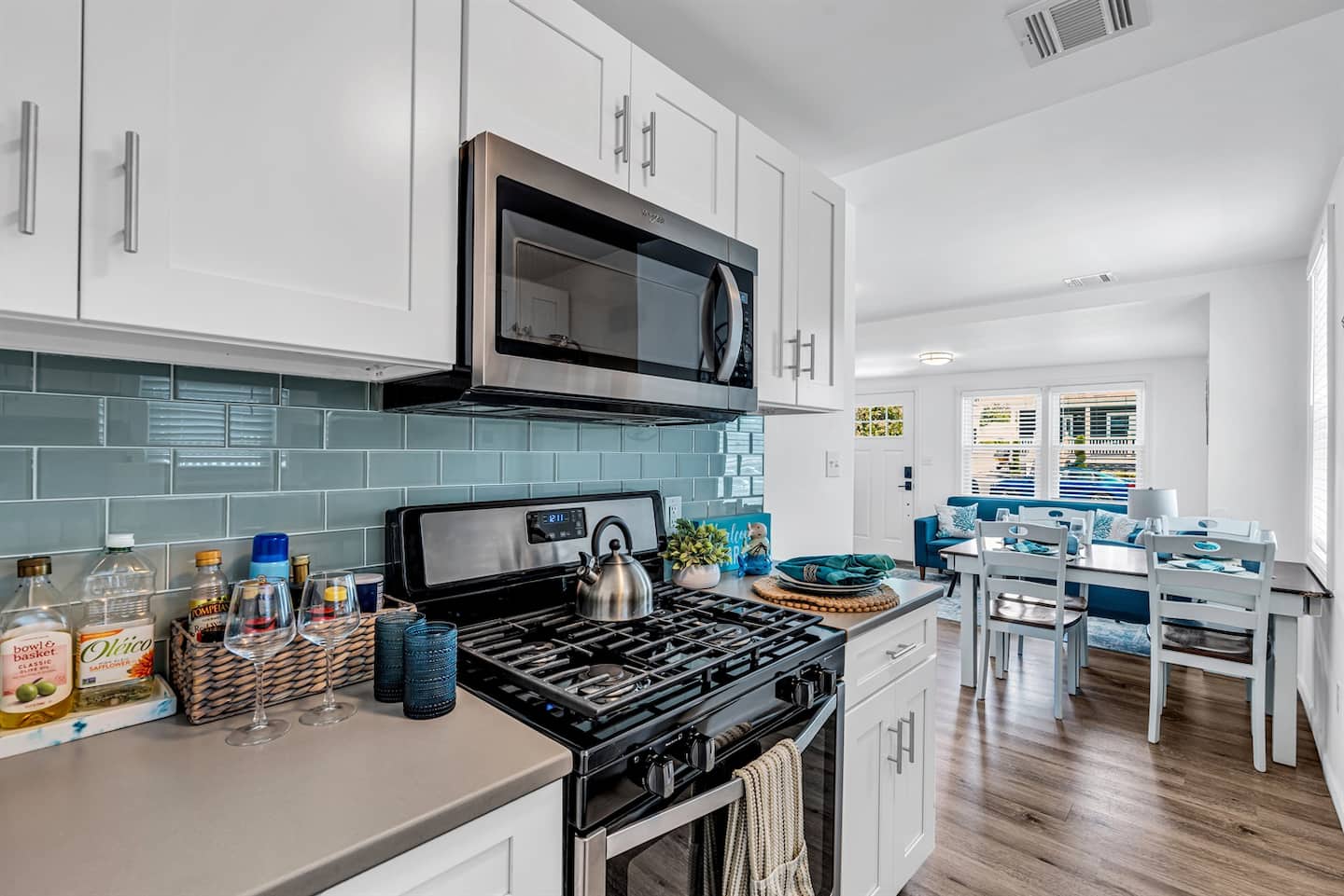 Kitchen with a touch of coastal charm