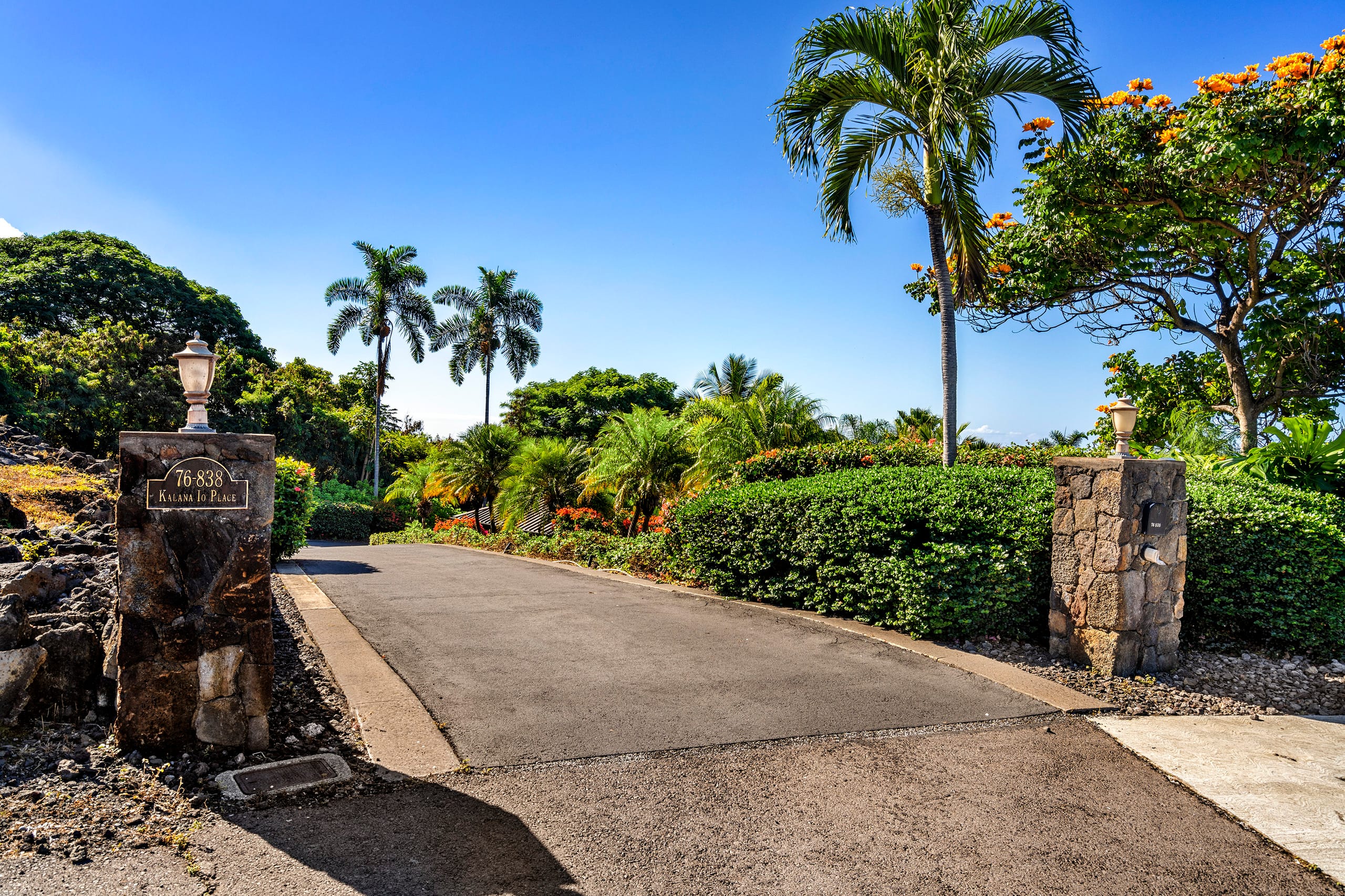 Home in Kailua-Kona · ★4.91 · 3 bedrooms · 3 beds · 3 baths - Image 7