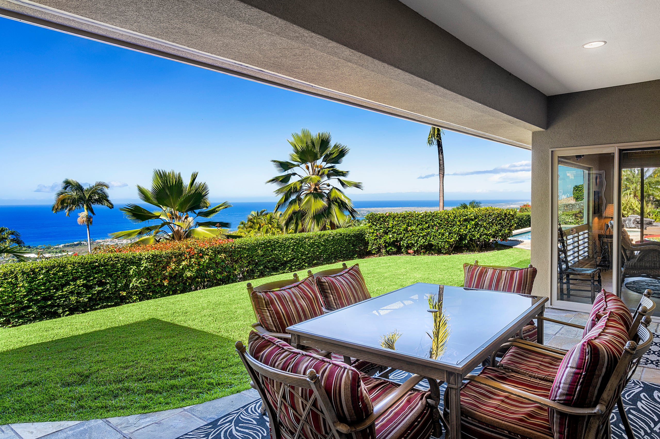 Home in Kailua-Kona · ★4.91 · 3 bedrooms · 3 beds · 3 baths - Image 1