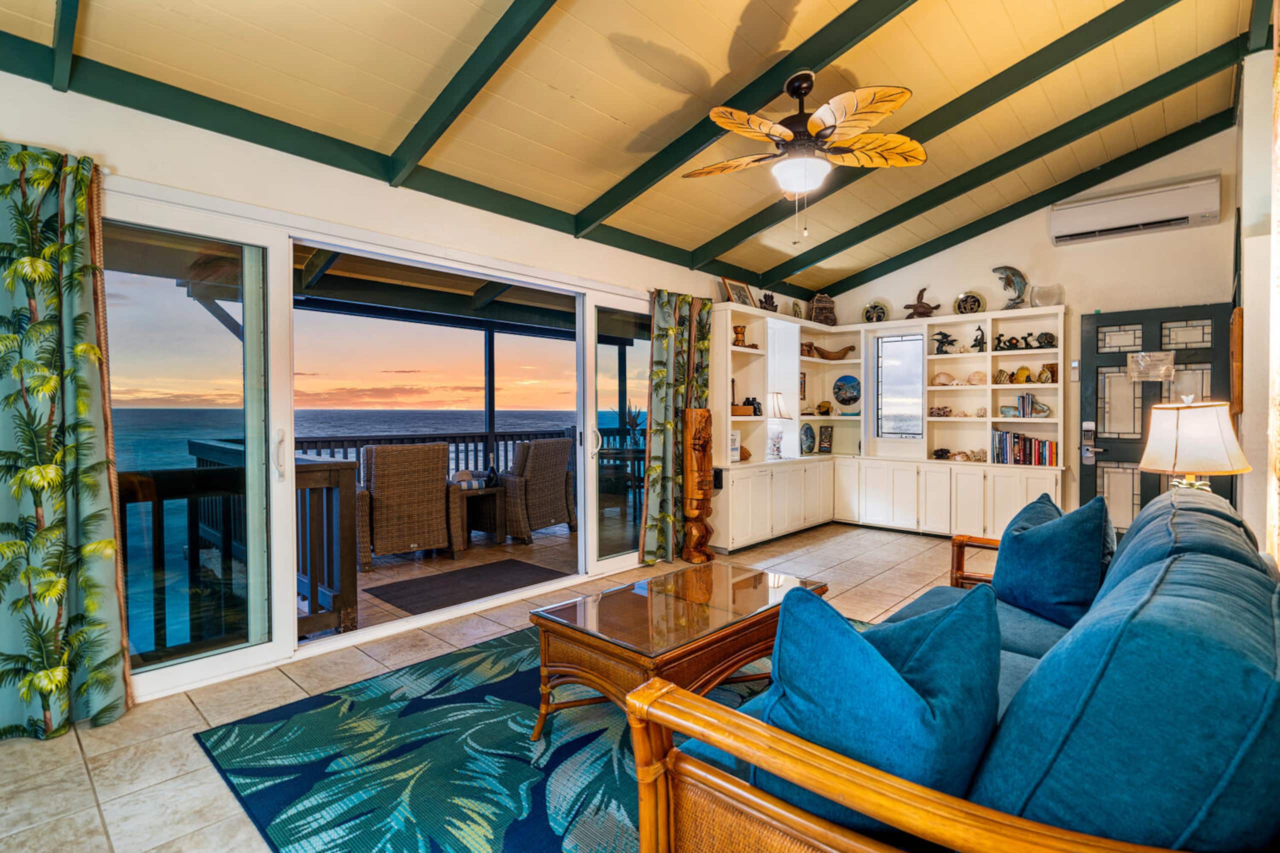 Home in Kailua-Kona · ★4.87 · 1 bedroom · 2 beds · 1 bath - Image 9