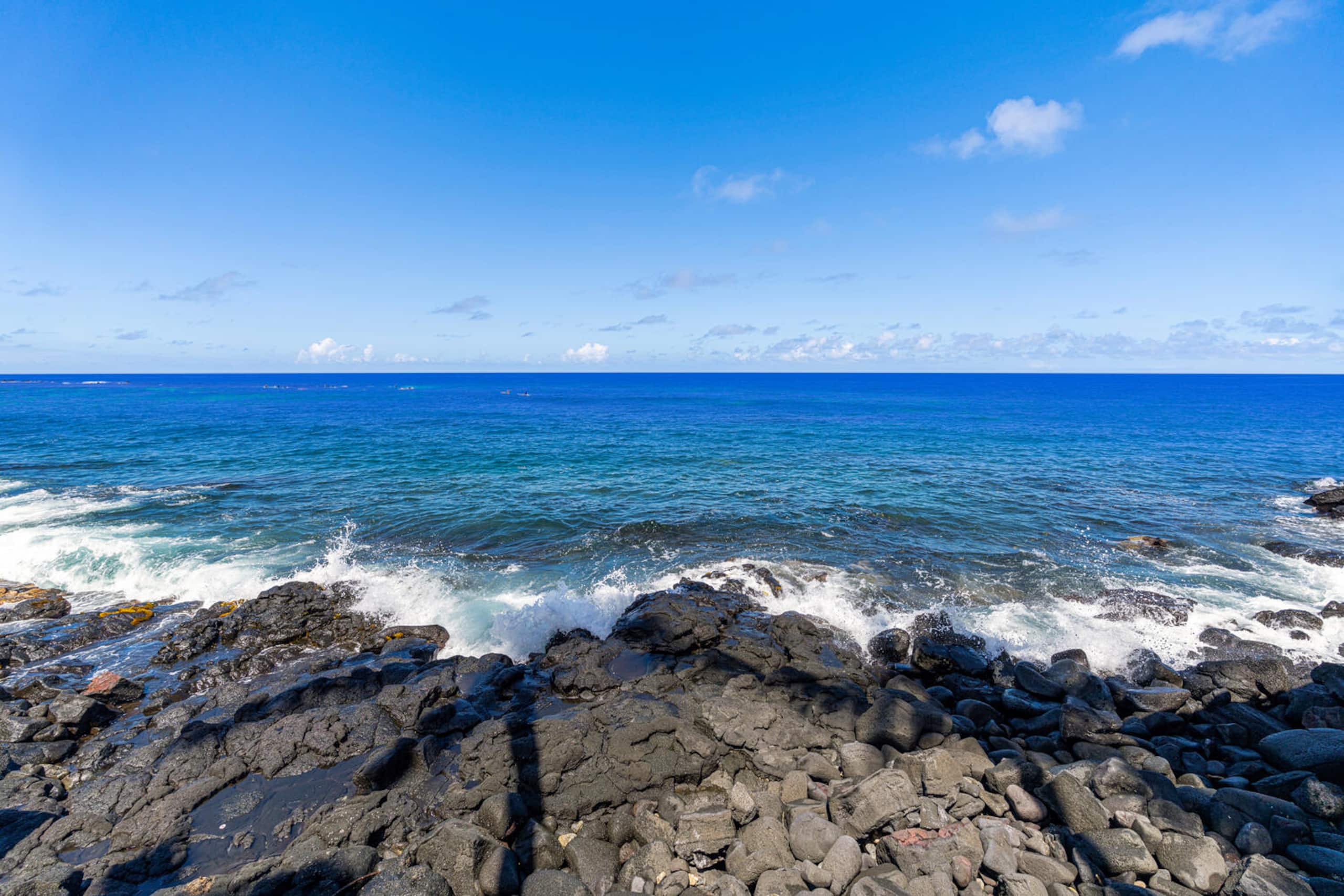 Home in Kailua-Kona · ★4.87 · 1 bedroom · 2 beds · 1 bath - Image 42