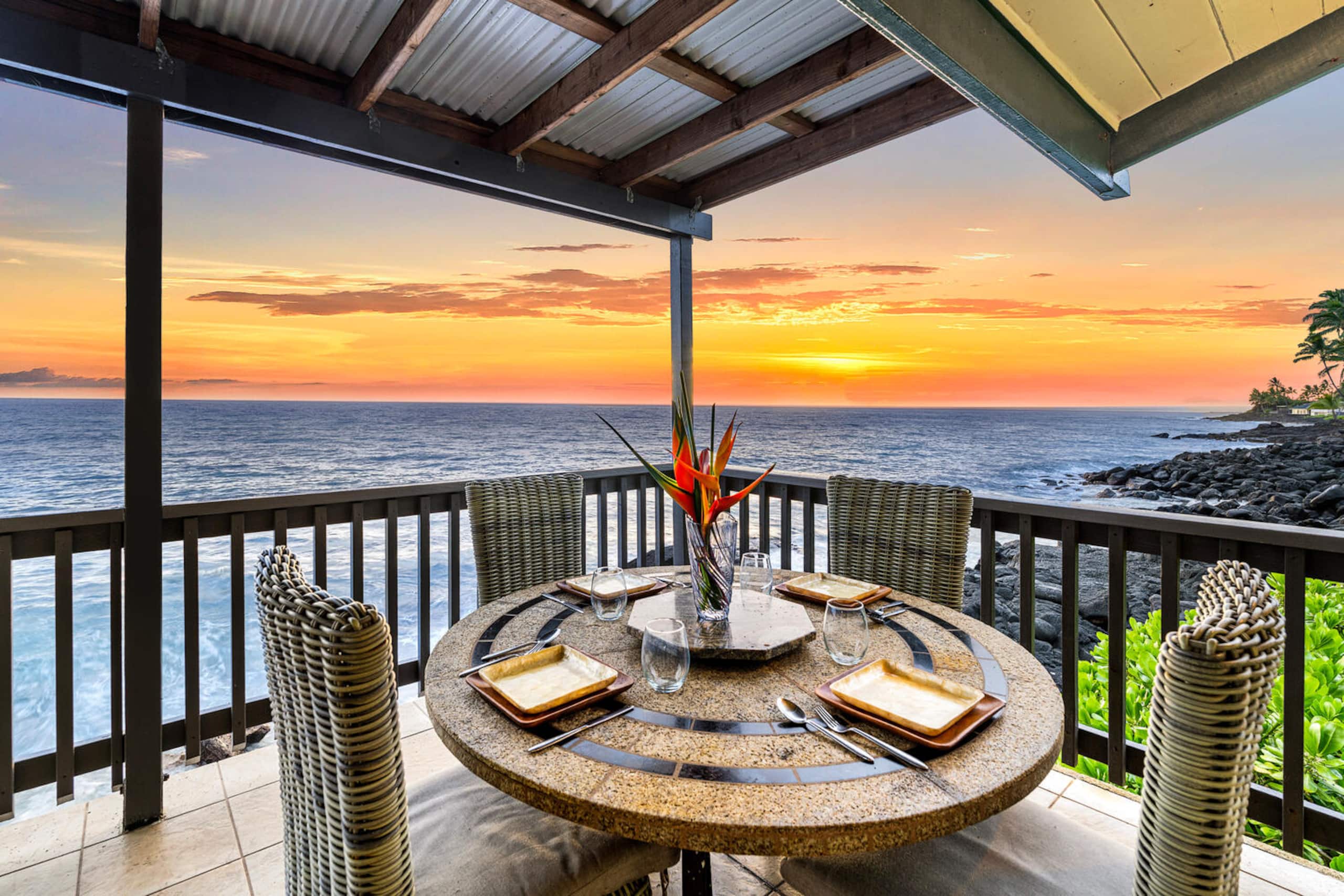 Home in Kailua-Kona · ★4.87 · 1 bedroom · 2 beds · 1 bath - Image 1
