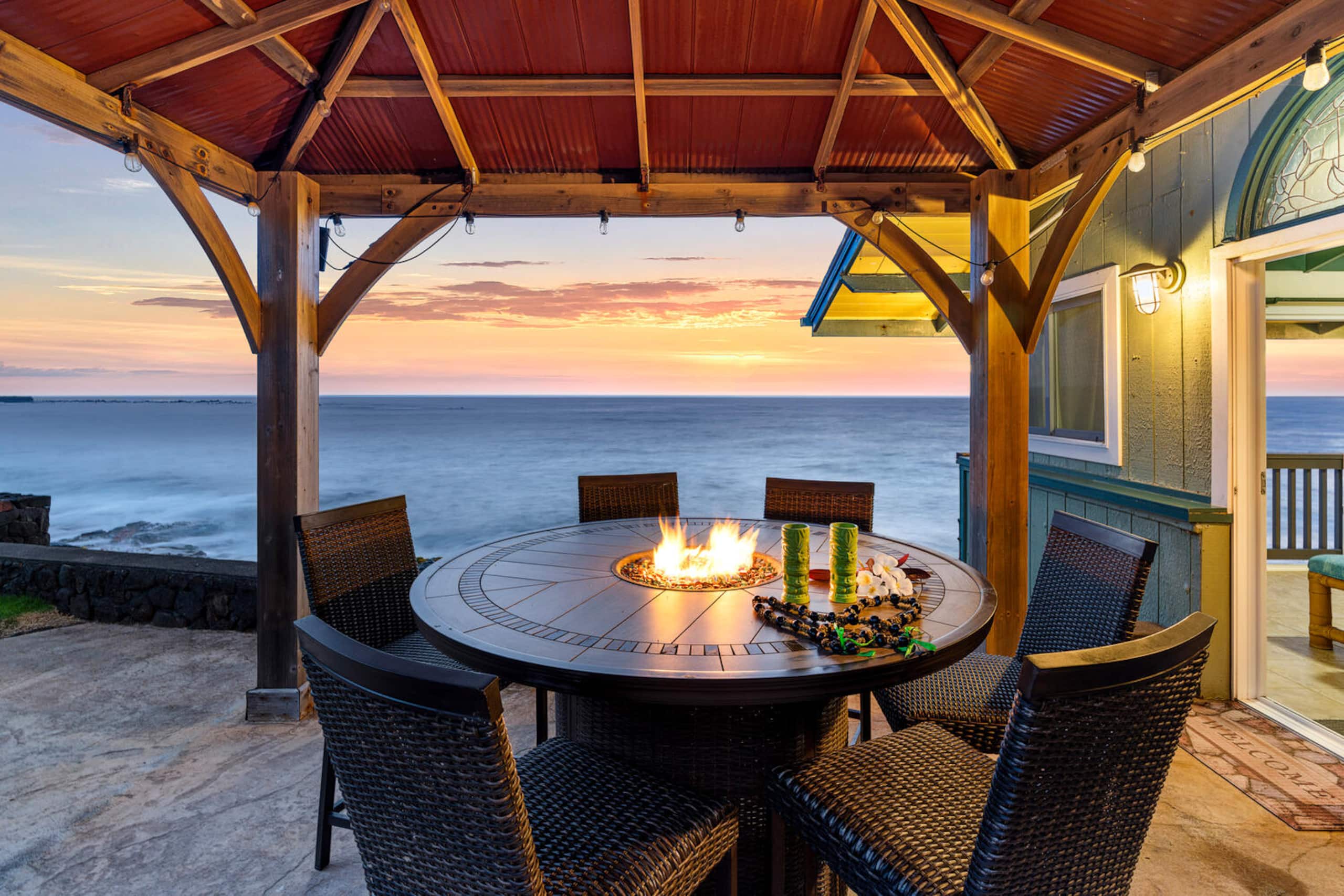 Home in Kailua-Kona · ★4.87 · 1 bedroom · 2 beds · 1 bath - Image 7