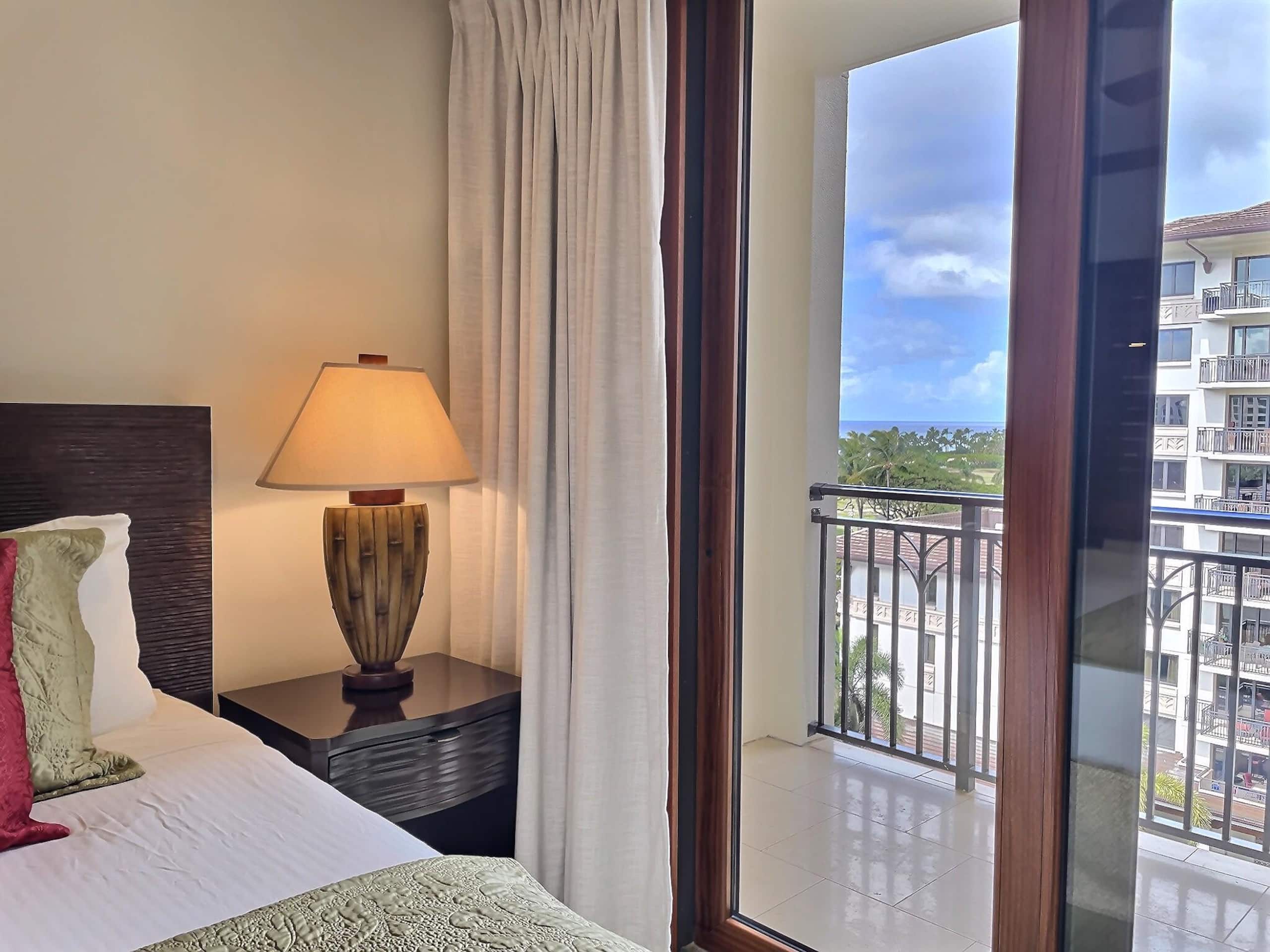 Condo in Kapolei · ★4.97 · 3 bedrooms · 5 beds · 3 private baths - Image 10