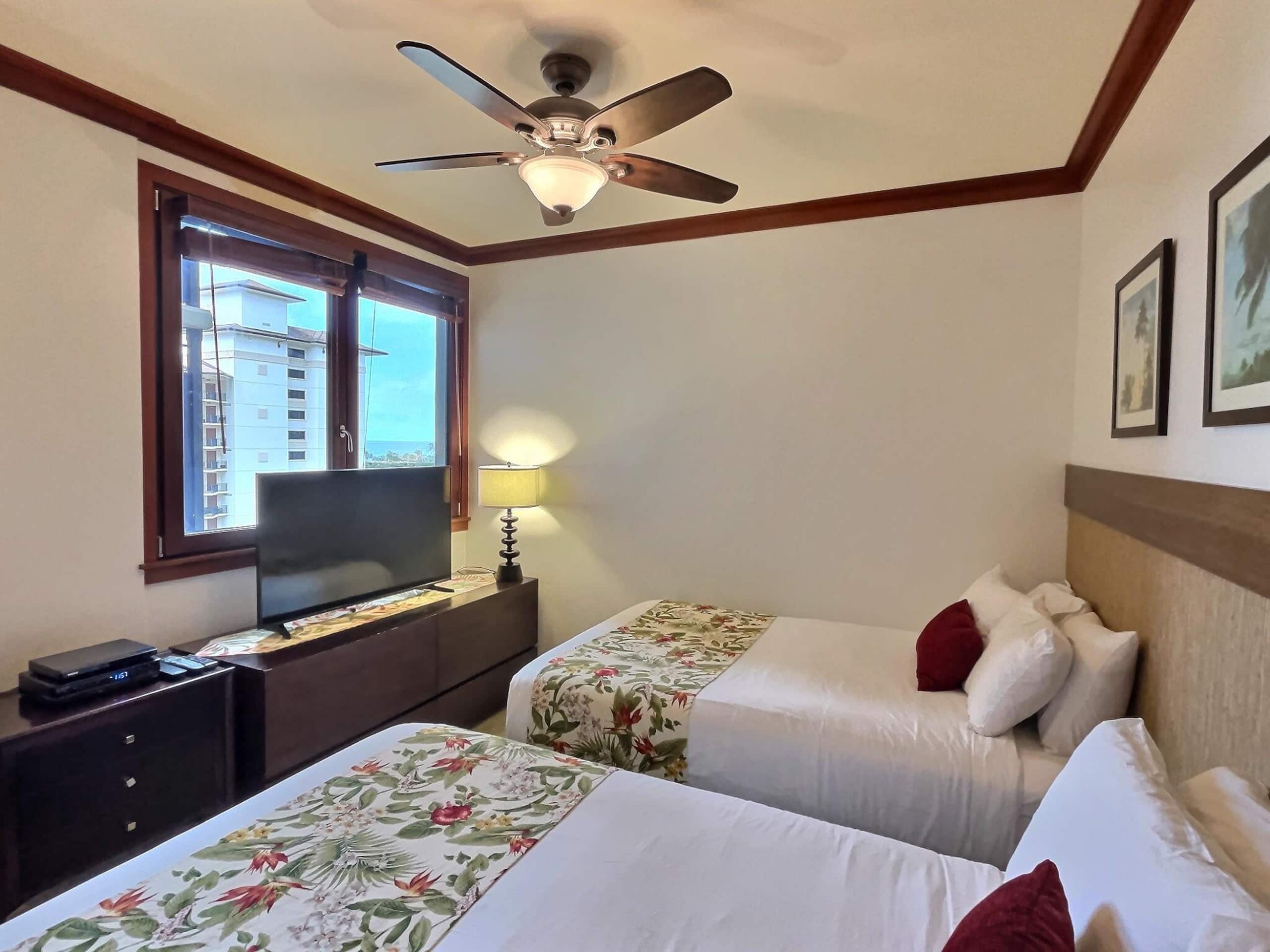 Condo in Kapolei · ★4.97 · 3 bedrooms · 5 beds · 3 private baths - Image 3