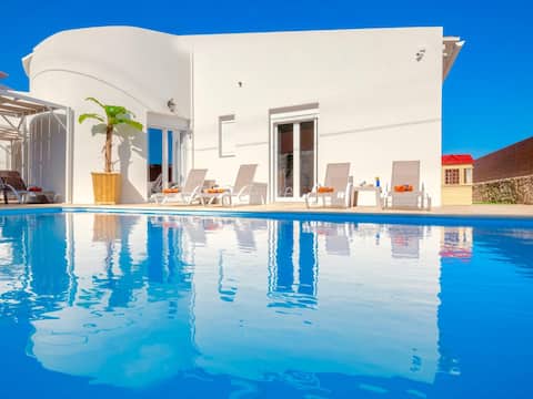 Sky Beachfront Villa with private pool