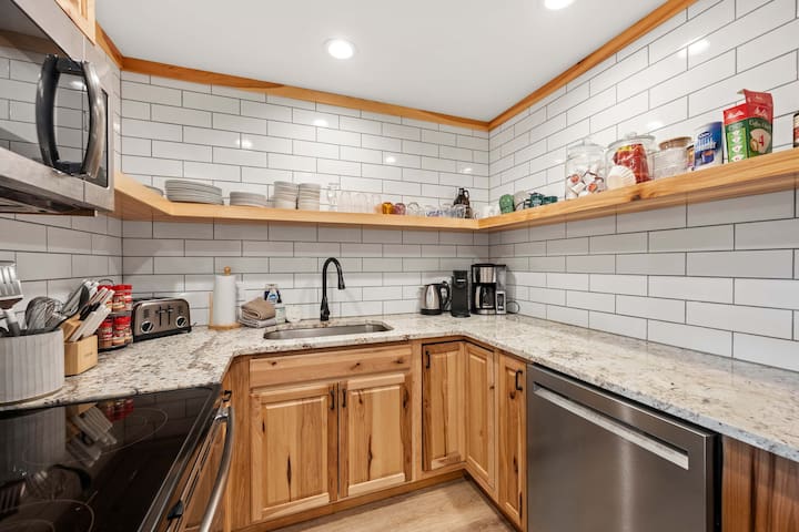 EVL Rentals managed Airbnb listing 2