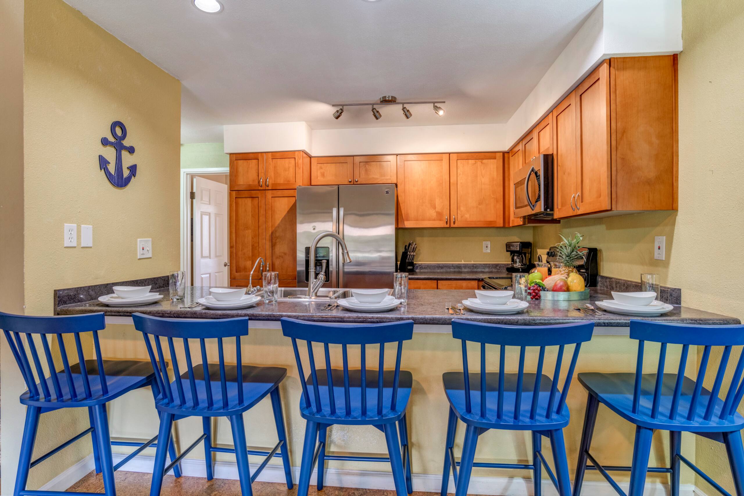 Condo in Kihei · ★4.52 · 2 bedrooms · 3 beds · 2 baths - Image 6