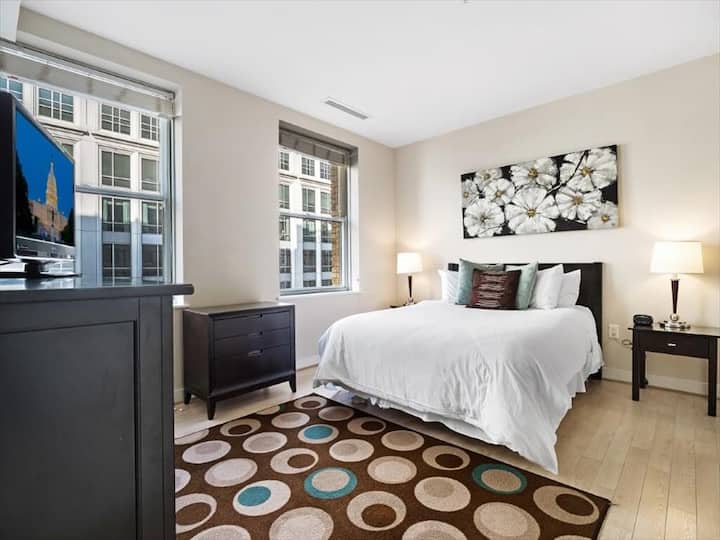 Top 12 Airbnb Vacation Rentals Near White House, Washington DC