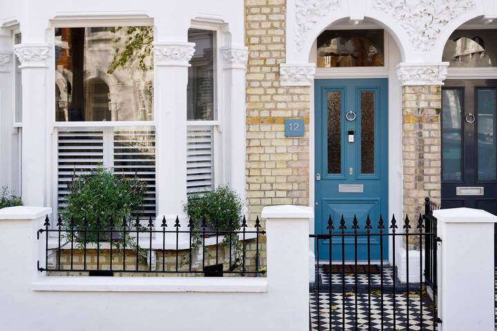 Spacious 4 Bed House, Battersea gallery image 5