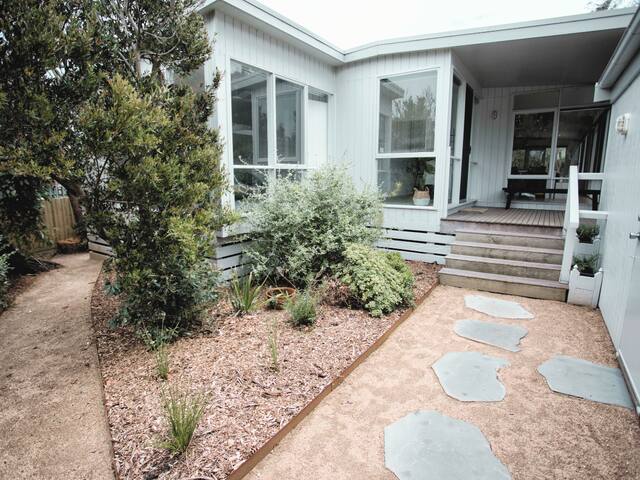 Lonsdale on Glaneuse