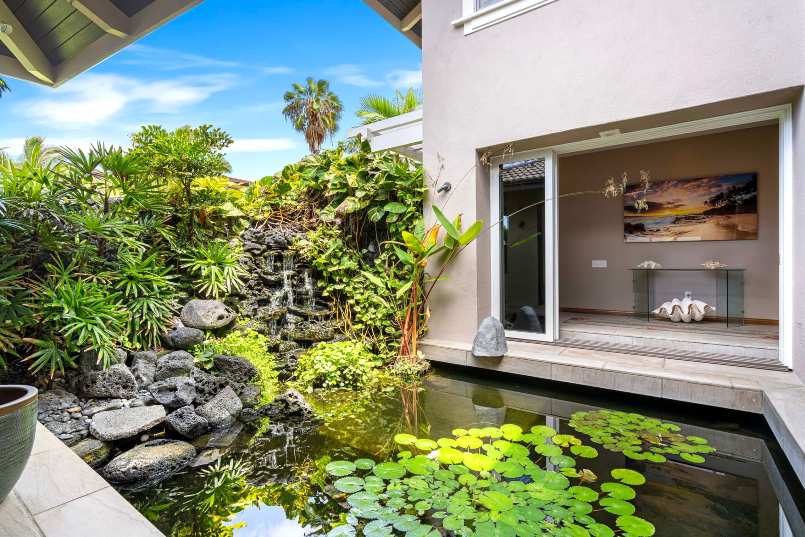 Home in Kailua-Kona · ★4.91 · 3 bedrooms · 3 beds · 3.5 baths - Image 24