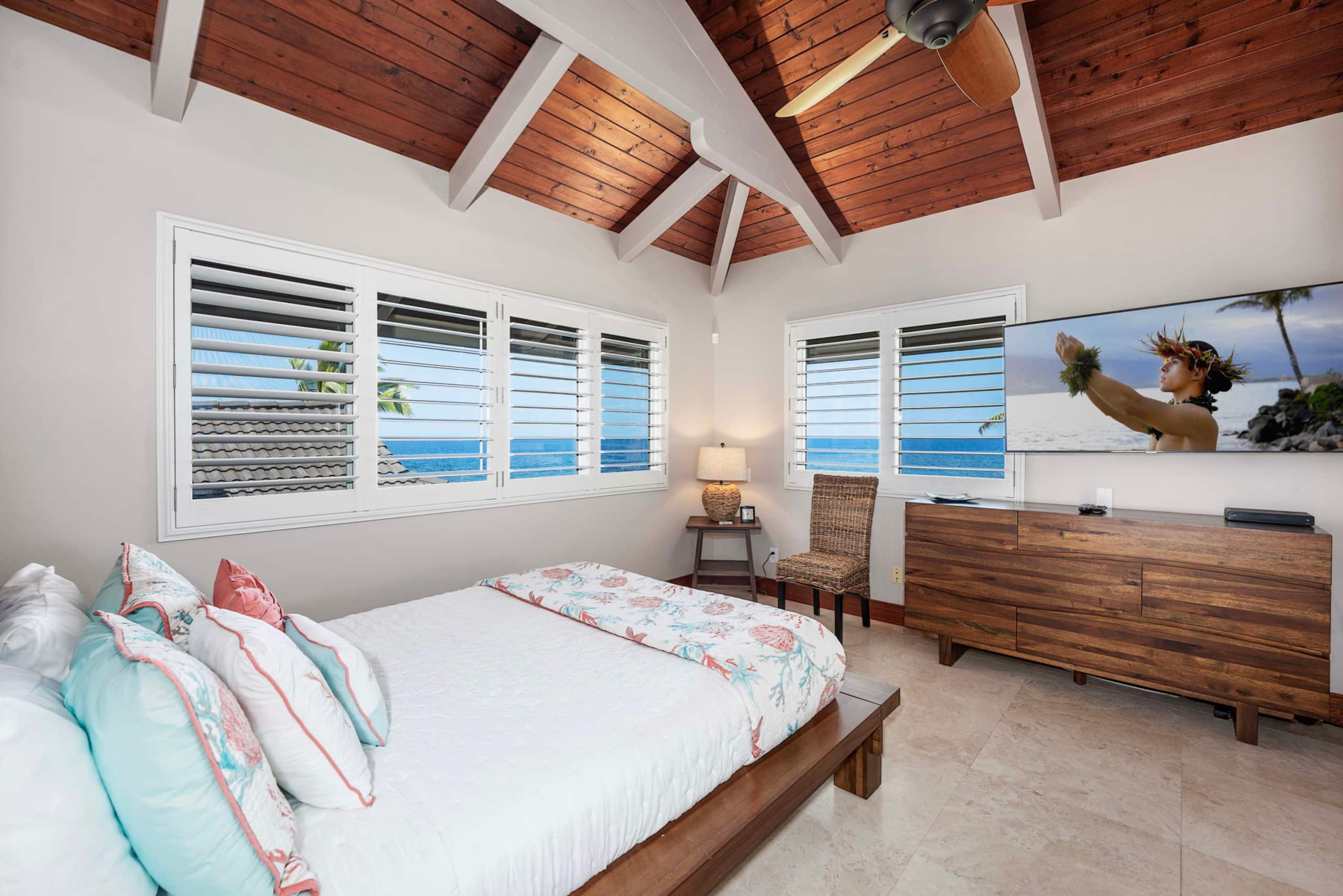 Home in Kailua-Kona · ★4.91 · 3 bedrooms · 3 beds · 3.5 baths - Image 20