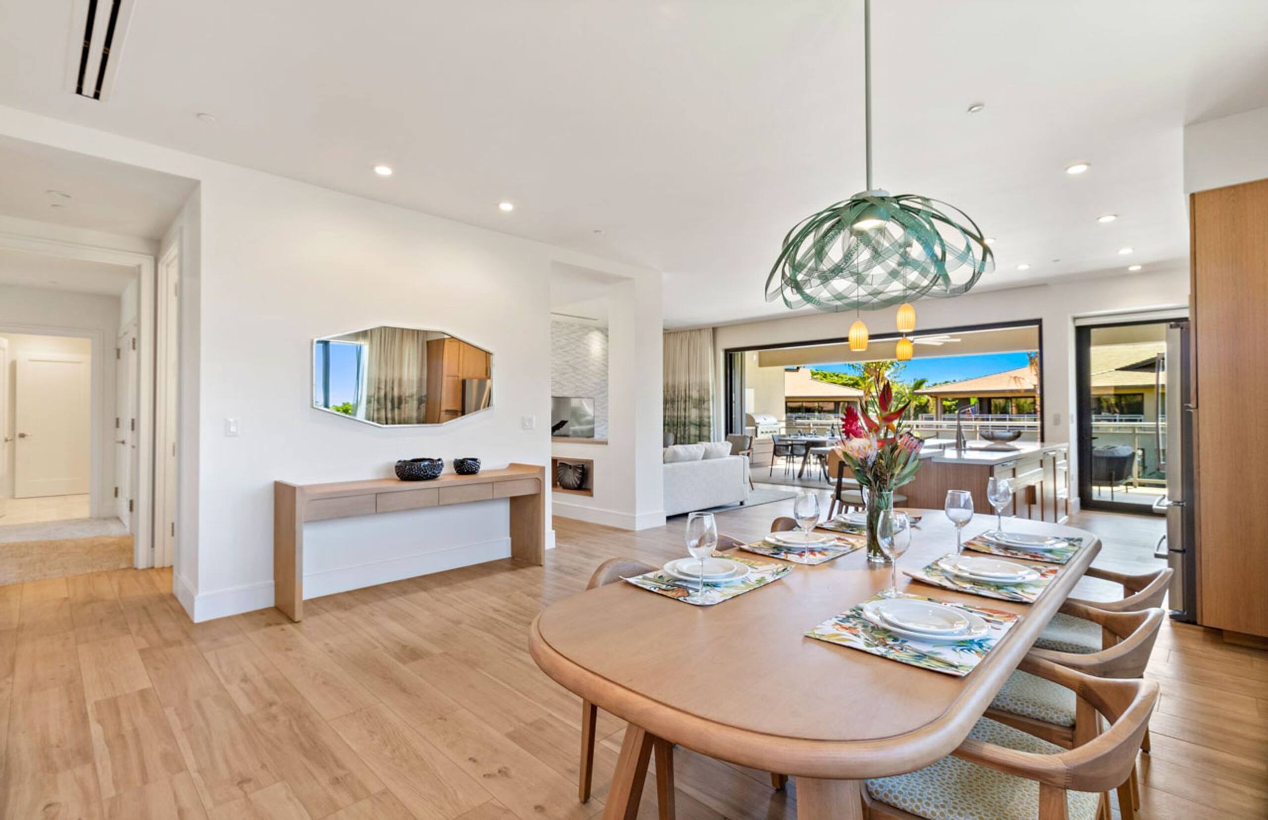Condo in Lahaina · ★4.81 · 3 bedrooms · 4 beds · 3 baths - Image 8
