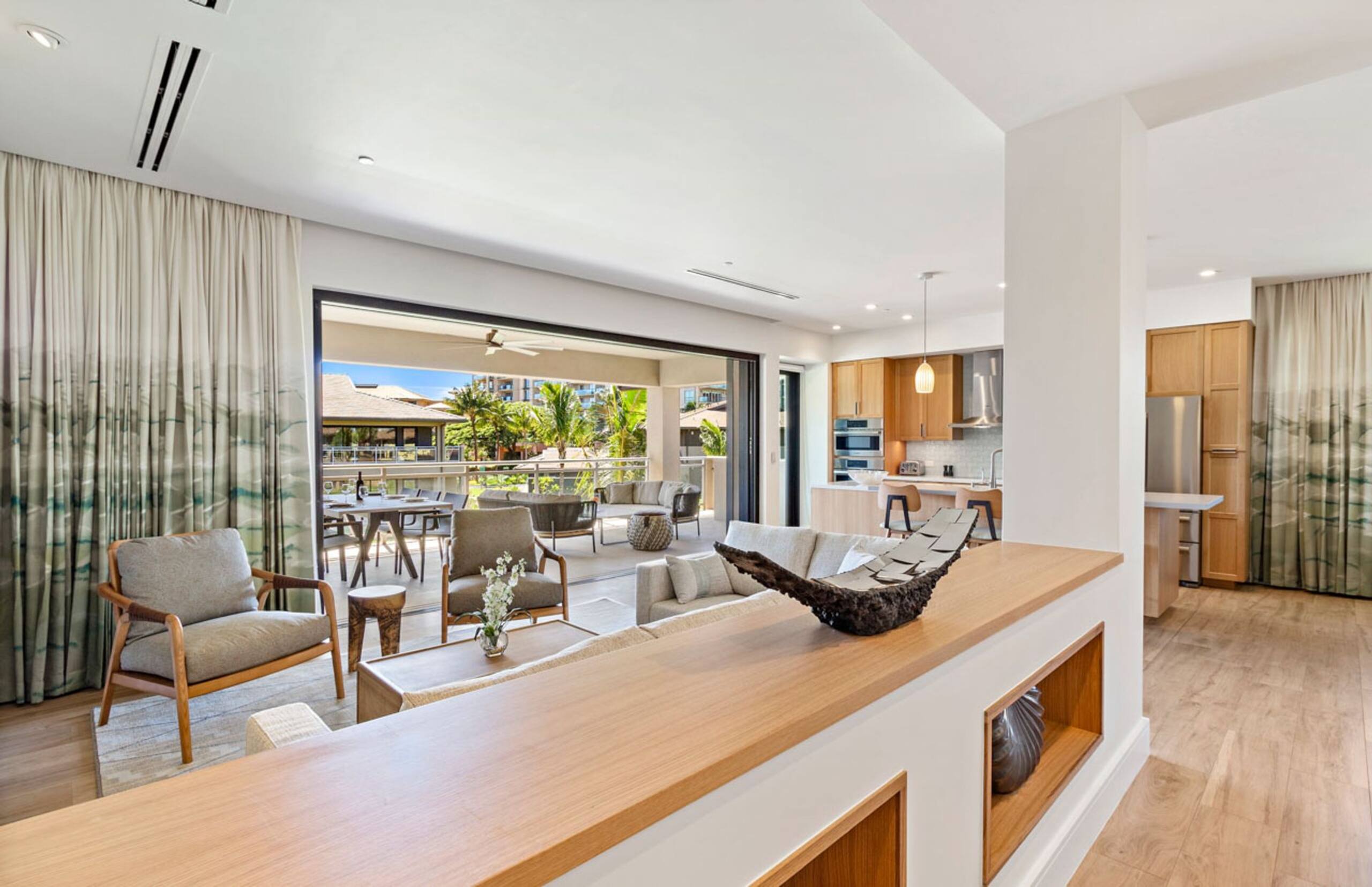 Condo in Lahaina · ★4.81 · 3 bedrooms · 4 beds · 3 baths - Image 13