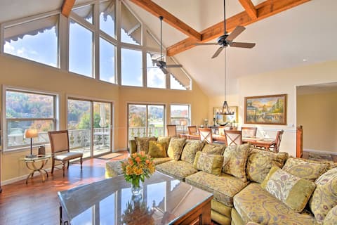 Picturesque ‘Sky Haus’ Sanctuary w/ Mountain Views