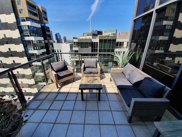 Perfect 4 Bedroom Penthouse close to Casino gallery image 4