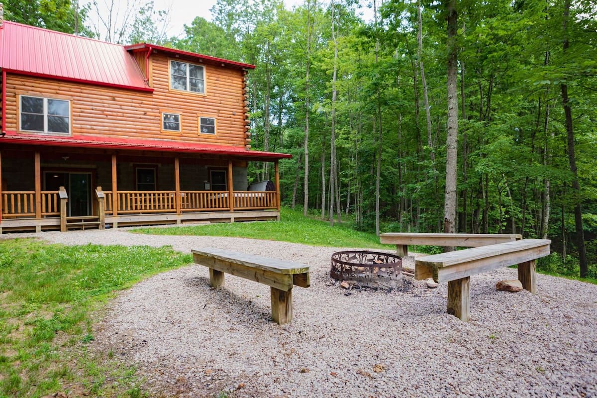 Hidden Creek Lodge
