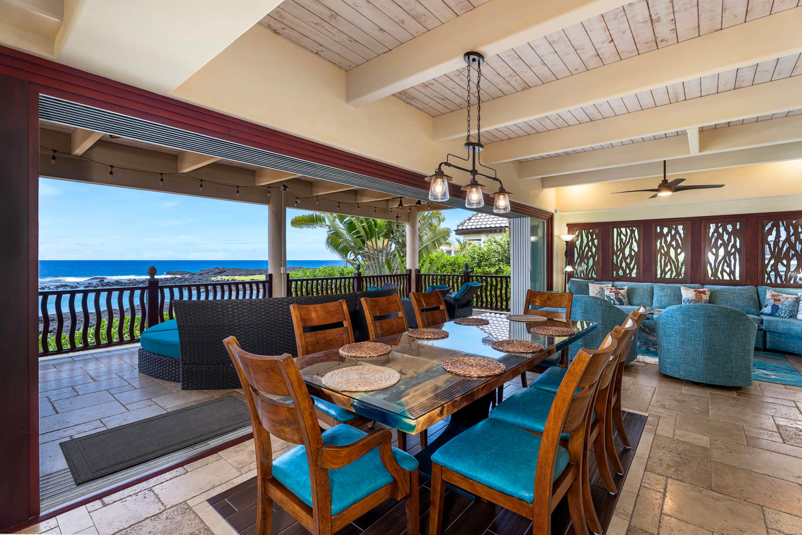 Home in Kailua-Kona · ★4.93 · 4 bedrooms · 10 beds · 4 baths - Image 6