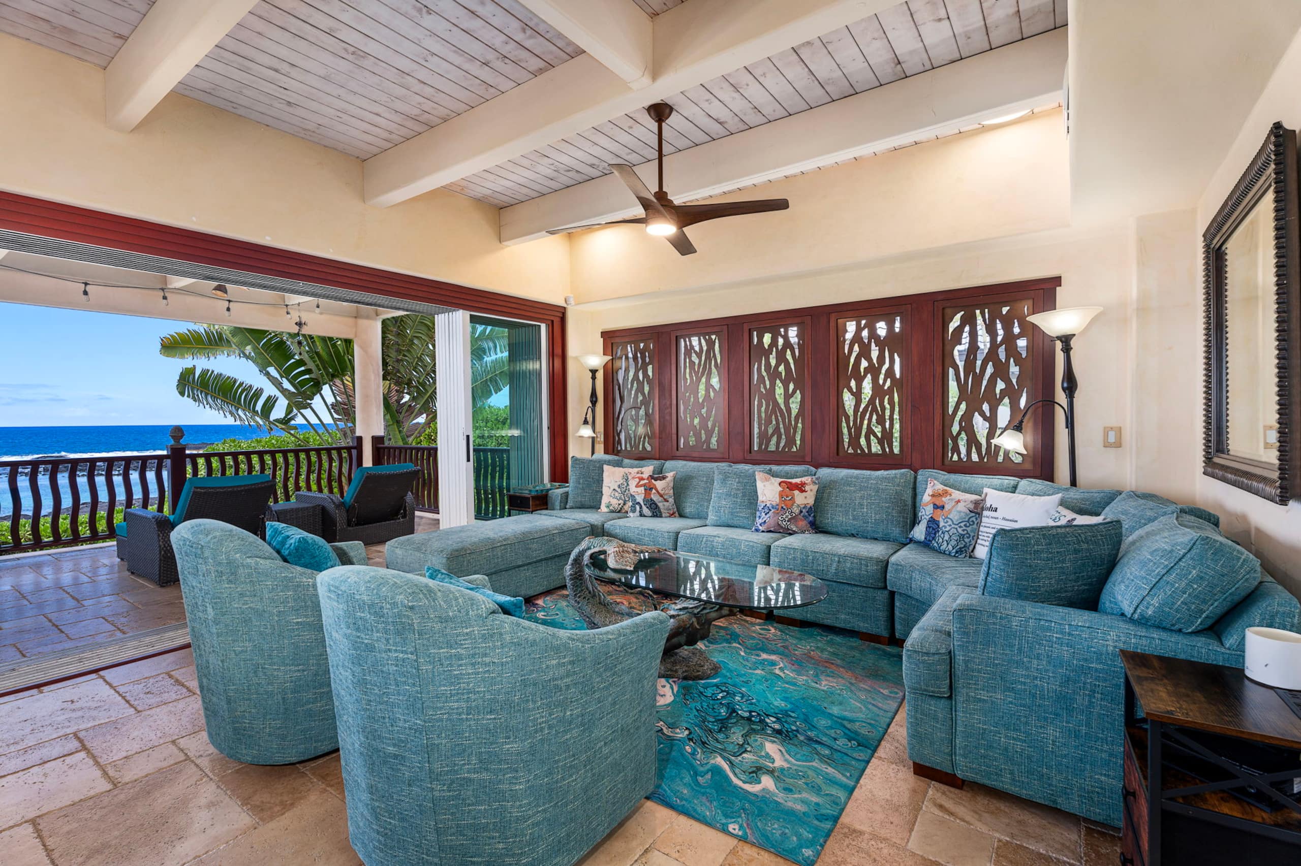 Home in Kailua-Kona · ★4.93 · 4 bedrooms · 10 beds · 4 baths - Image 8