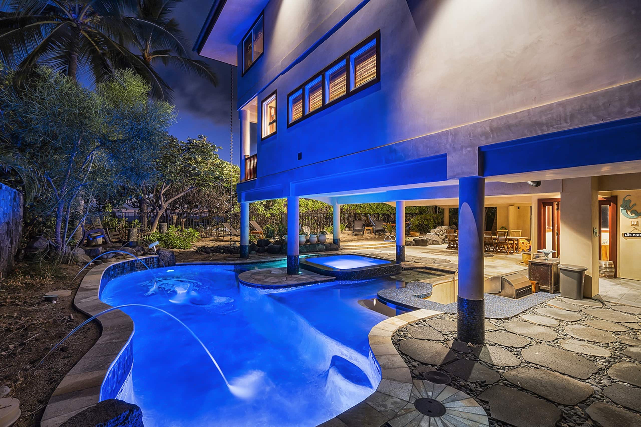 Home in Kailua-Kona · ★4.93 · 4 bedrooms · 10 beds · 4 baths - Image 40