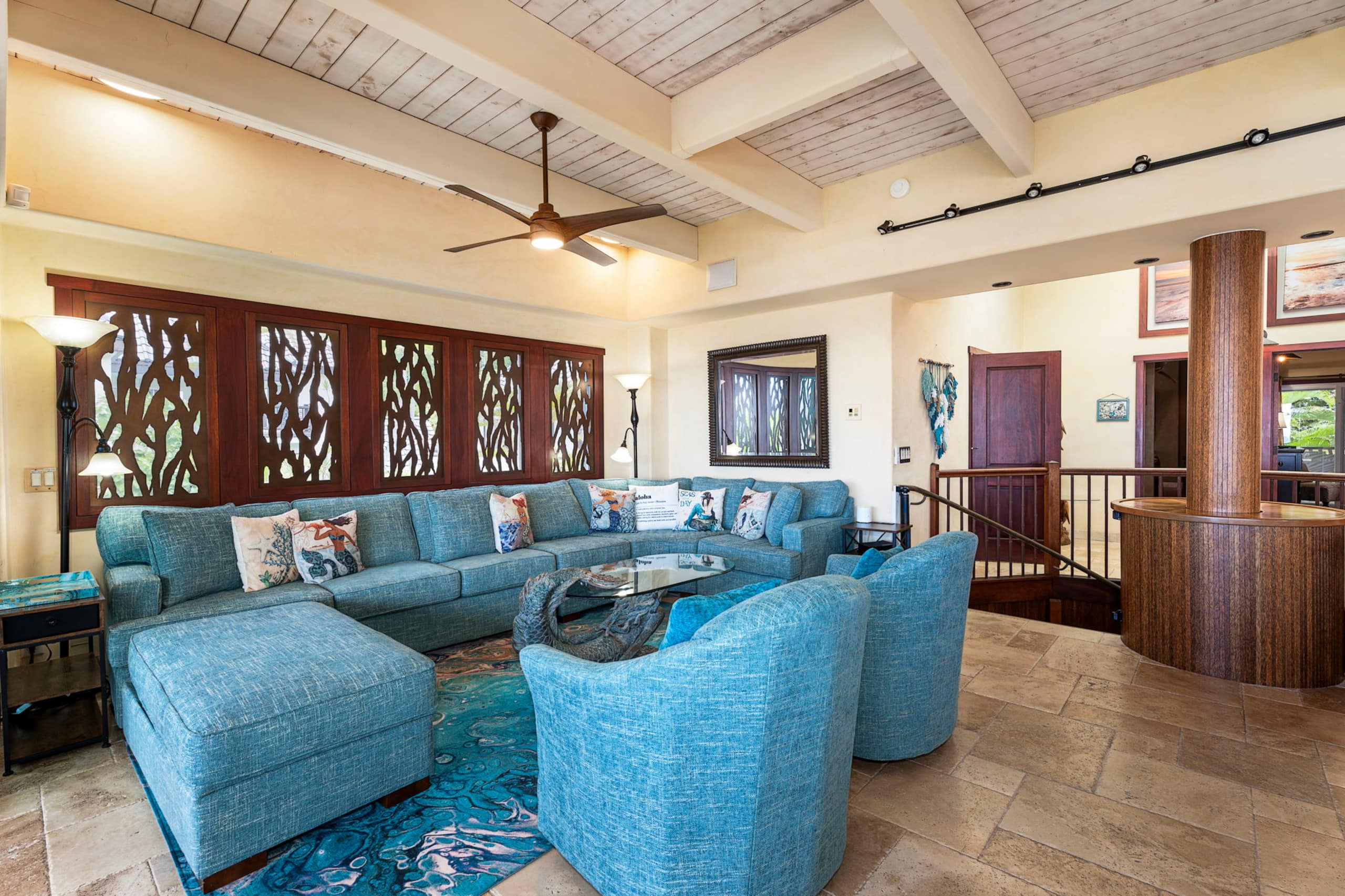 Home in Kailua-Kona · ★4.93 · 4 bedrooms · 10 beds · 4 baths - Image 7