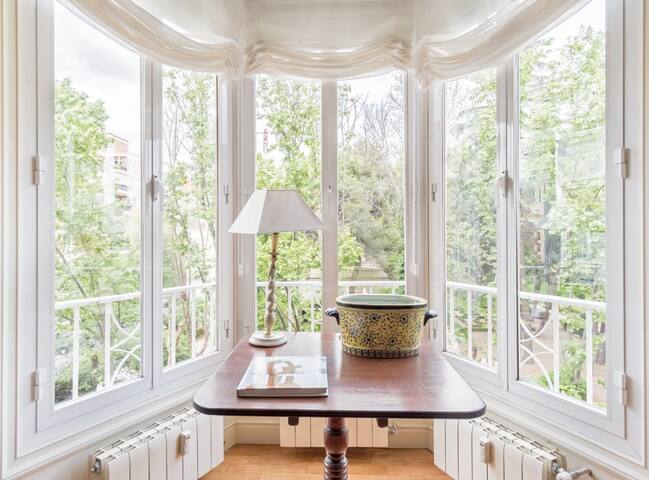 Spacious Apartment for 5 in the Heart of Salamanca gallery image 5