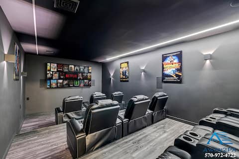 Waterfall Serenity w large Pool in Woods