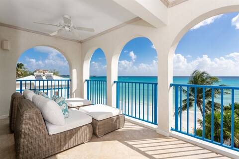 #303 Oceanview beachfront Maxwell Beach Villas