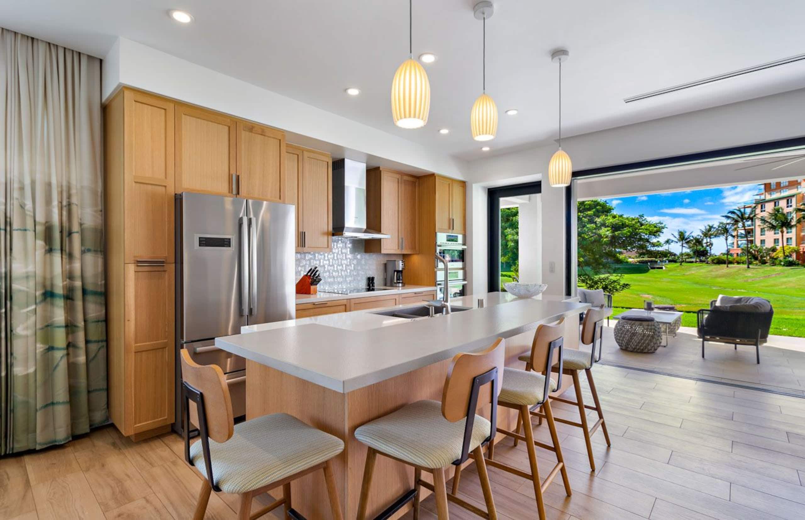 Condo in Lahaina · ★4.85 · 3 bedrooms · 4 beds · 3 baths - Image 6