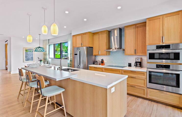 Maui Resort Rentals: Luana Garden Villas 6A gallery image 5