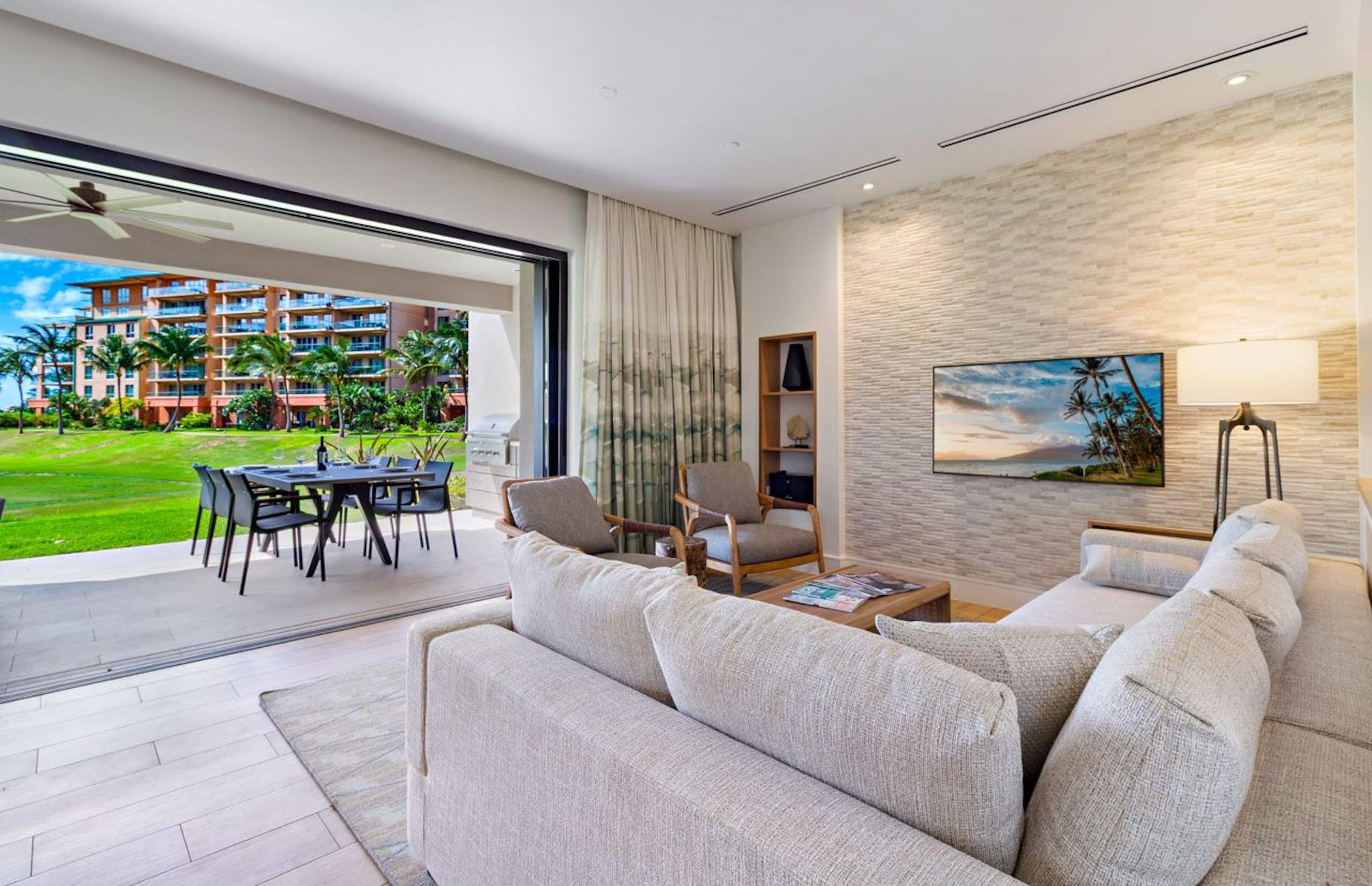 Condo in Lahaina · ★4.85 · 3 bedrooms · 4 beds · 3 baths - Image 12