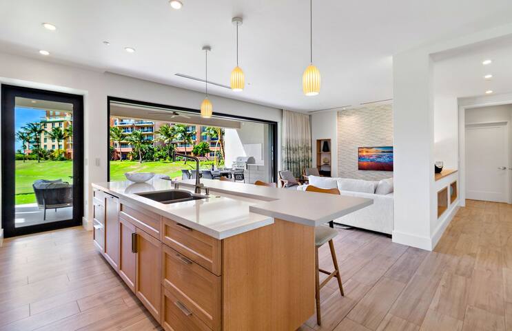 Maui Resort Rentals: Luana Garden Villas 6A gallery image 2