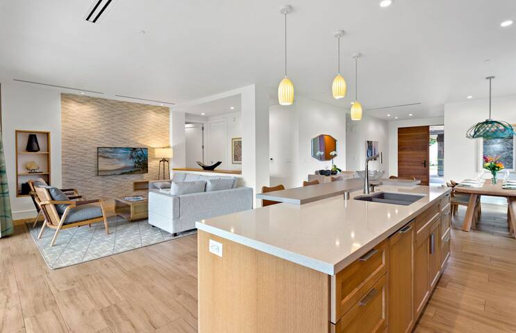 Maui Resort Rentals: Luana Garden Villas 6A gallery image 4