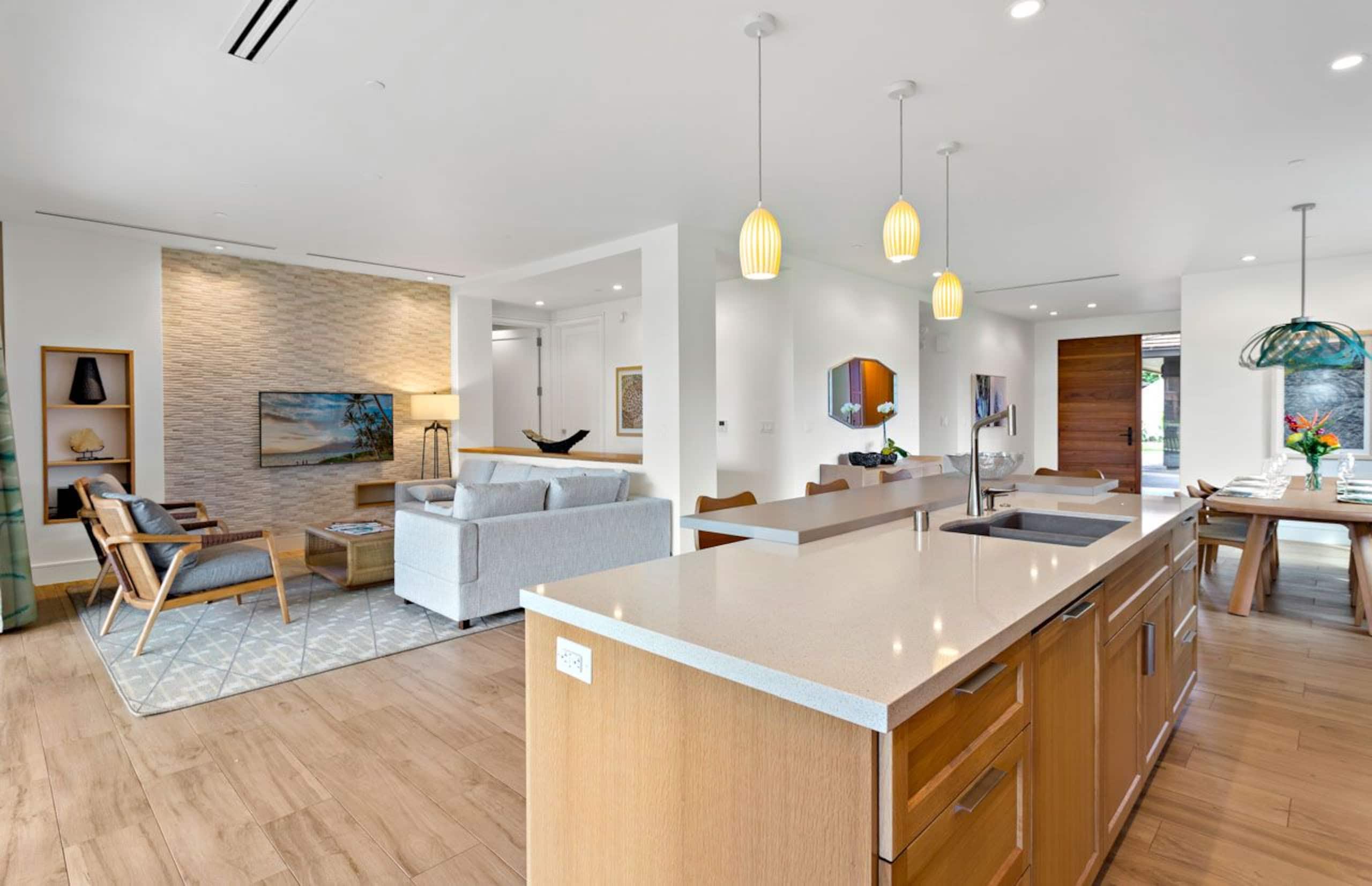 Condo in Lahaina · ★4.85 · 3 bedrooms · 4 beds · 3 baths - Image 4