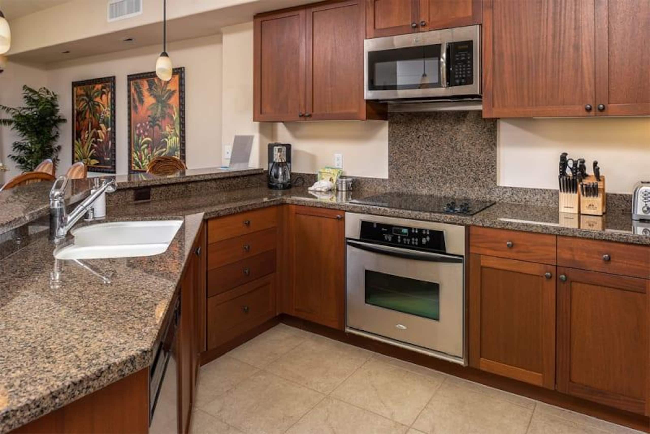Waikoloa resort stay w/ pool, gym & ocean nearby - Photo 10