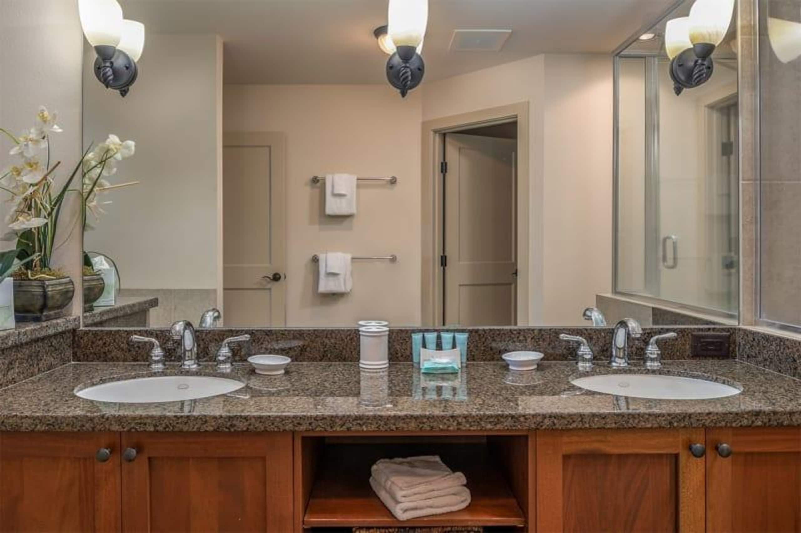 Waikoloa resort stay w/ pool, gym & ocean nearby - Photo 18