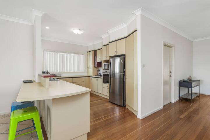 Corakuna, 3 Korogora Street gallery image 5