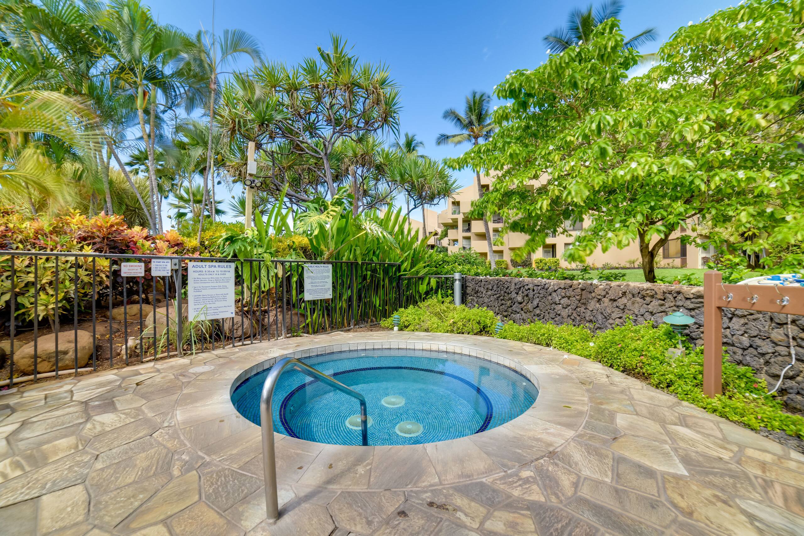 Condo in Kihei · ★4.43 · 1 bedroom · 2 beds · 2 baths - Image 22