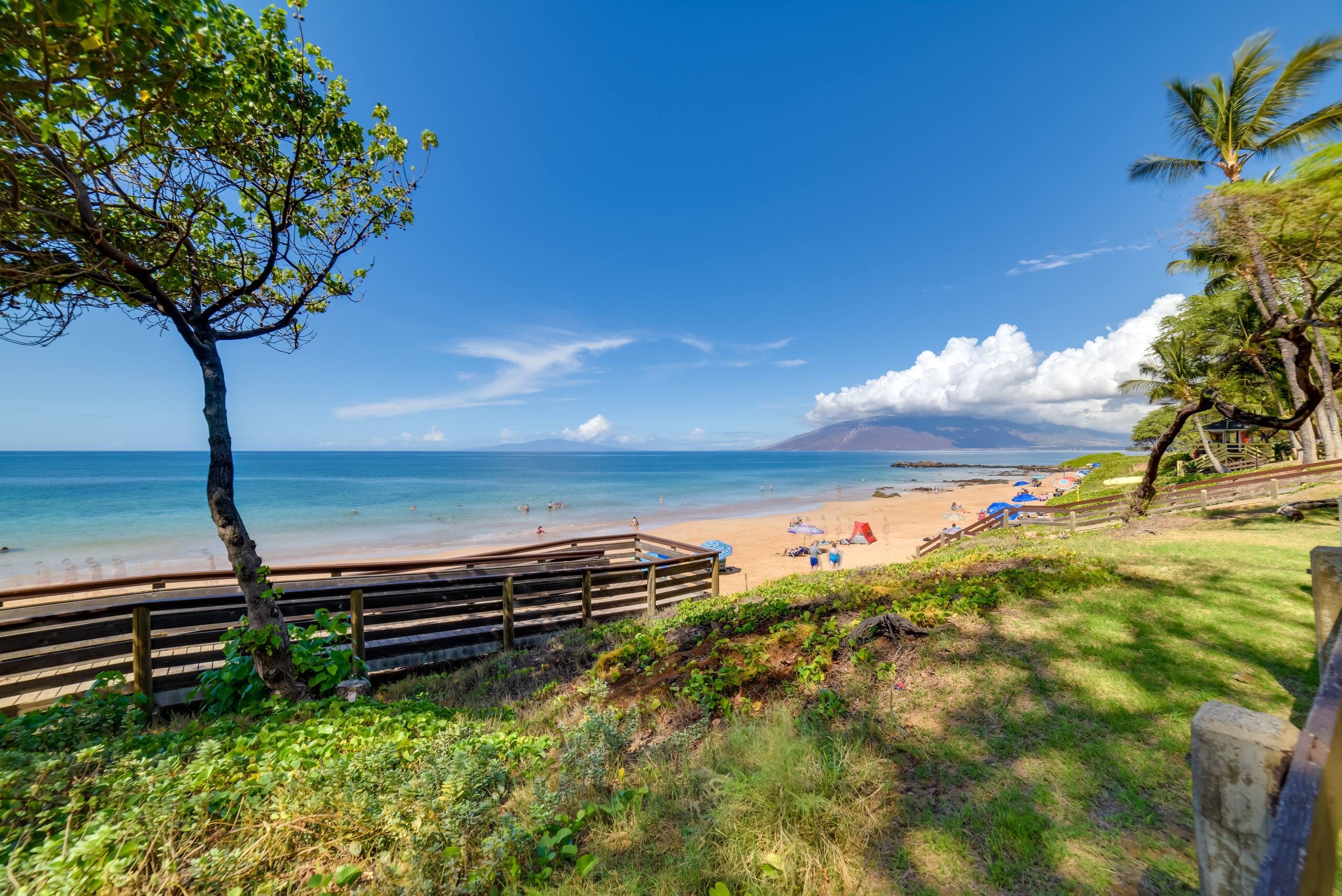 Condo in Kihei · ★4.43 · 1 bedroom · 2 beds · 2 baths - Image 27