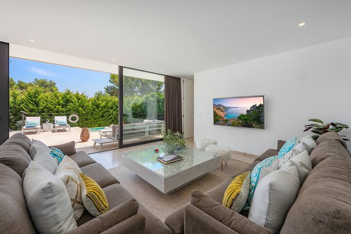 Villa Blanca gallery image 2